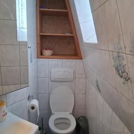 Cozy & 10min To Center Διαμέρισμα *